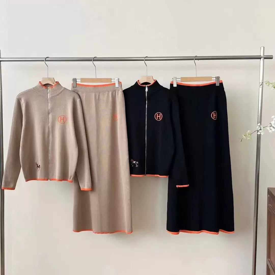 Elegant Brown Two-Piece Knit Skirt Set